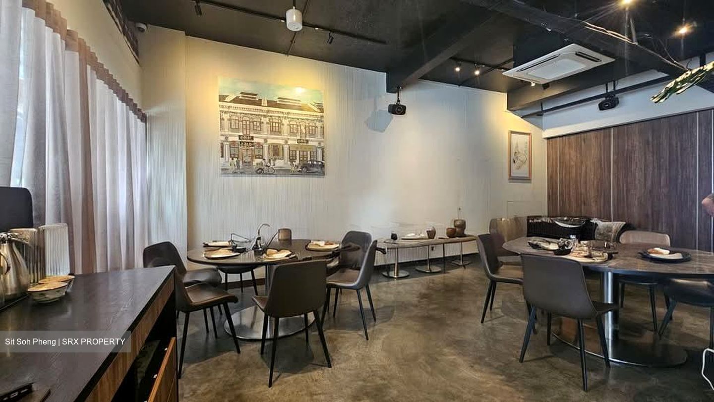 Geylang Road (D14), Shop House #570046841